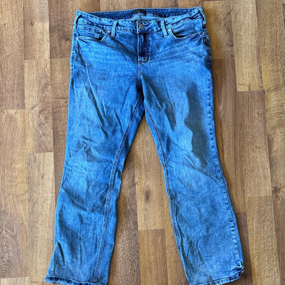 Silver Jeans Women's Straight Leg in Blue